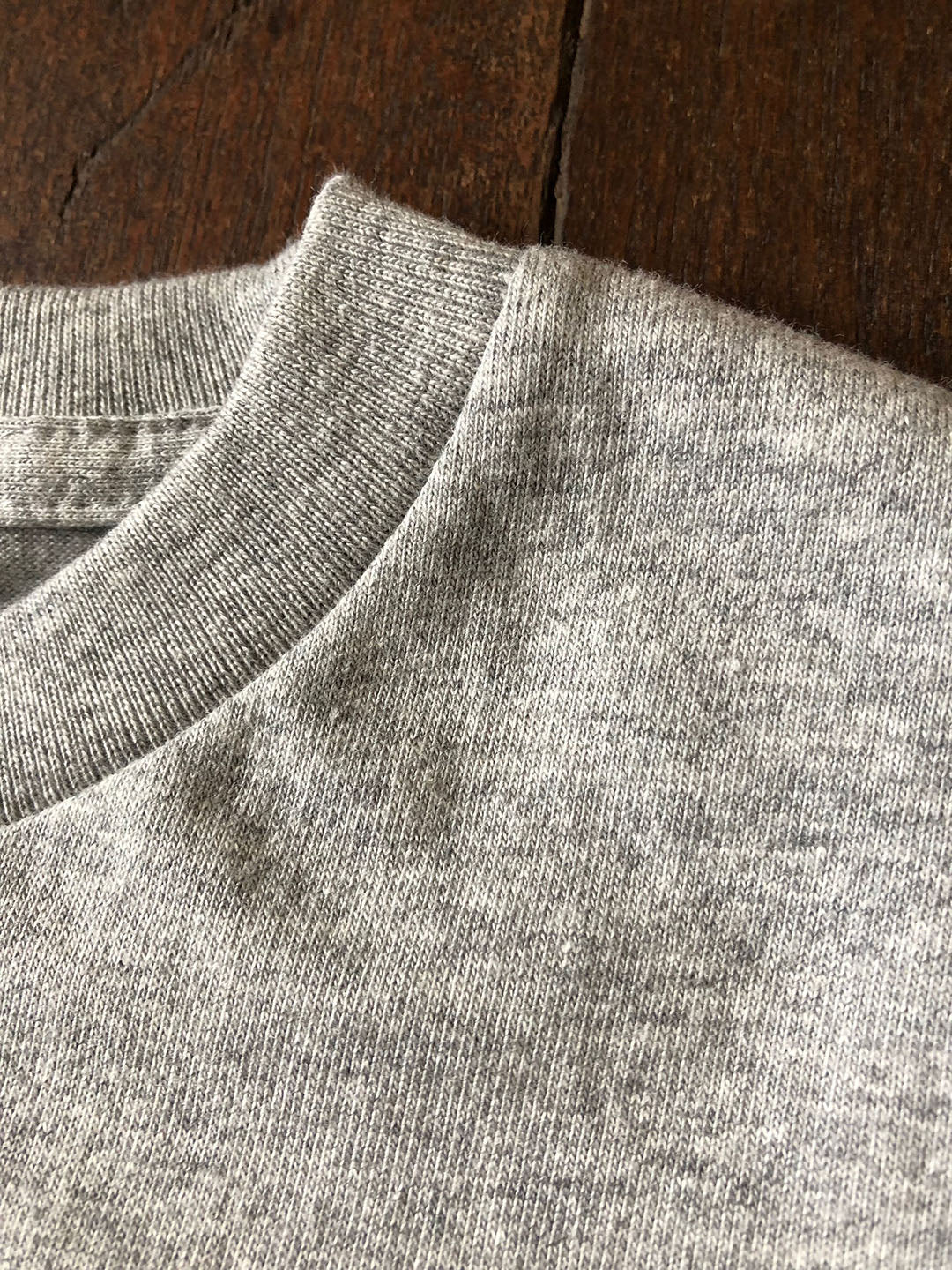 【こどものアート】ロゴT(グレー)キッズから大人まで(100cm〜L)